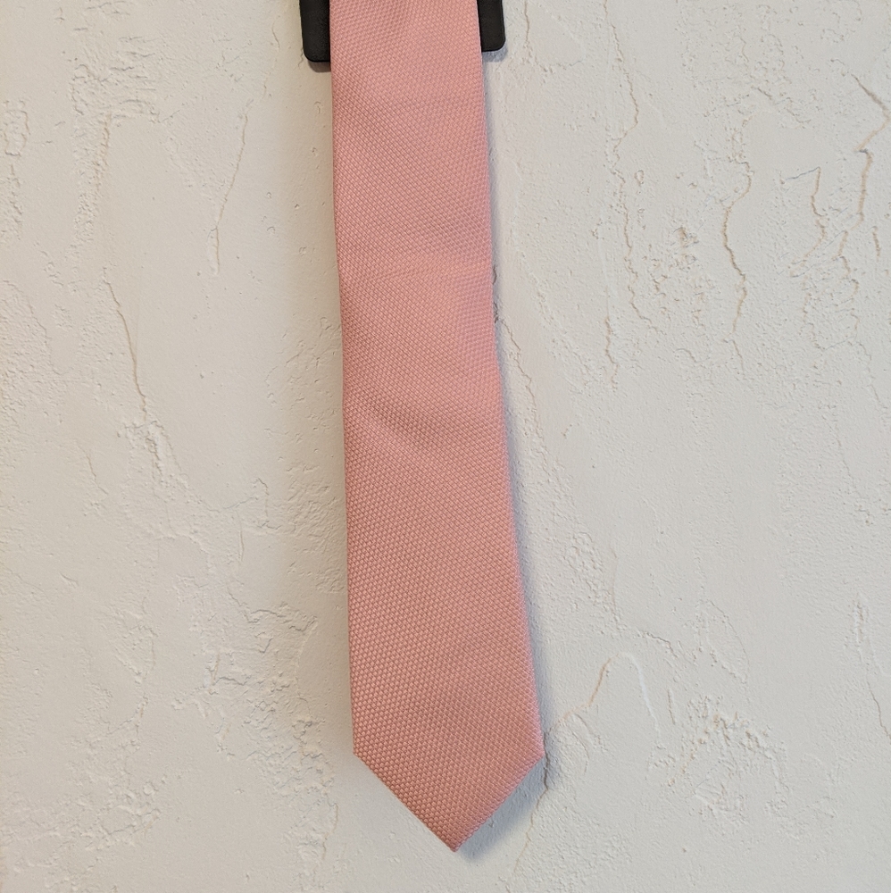 NWT tie